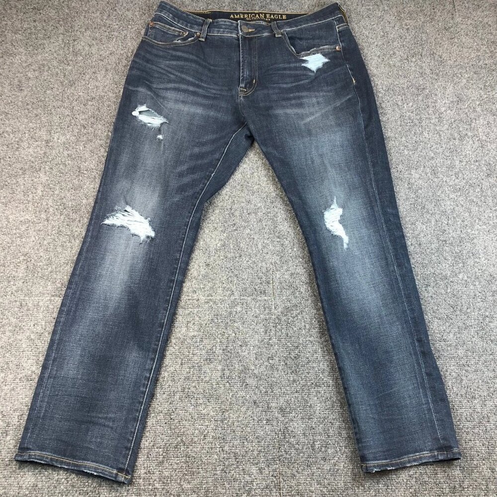 American Eagle Men's Dark Wash Distressed Jeans